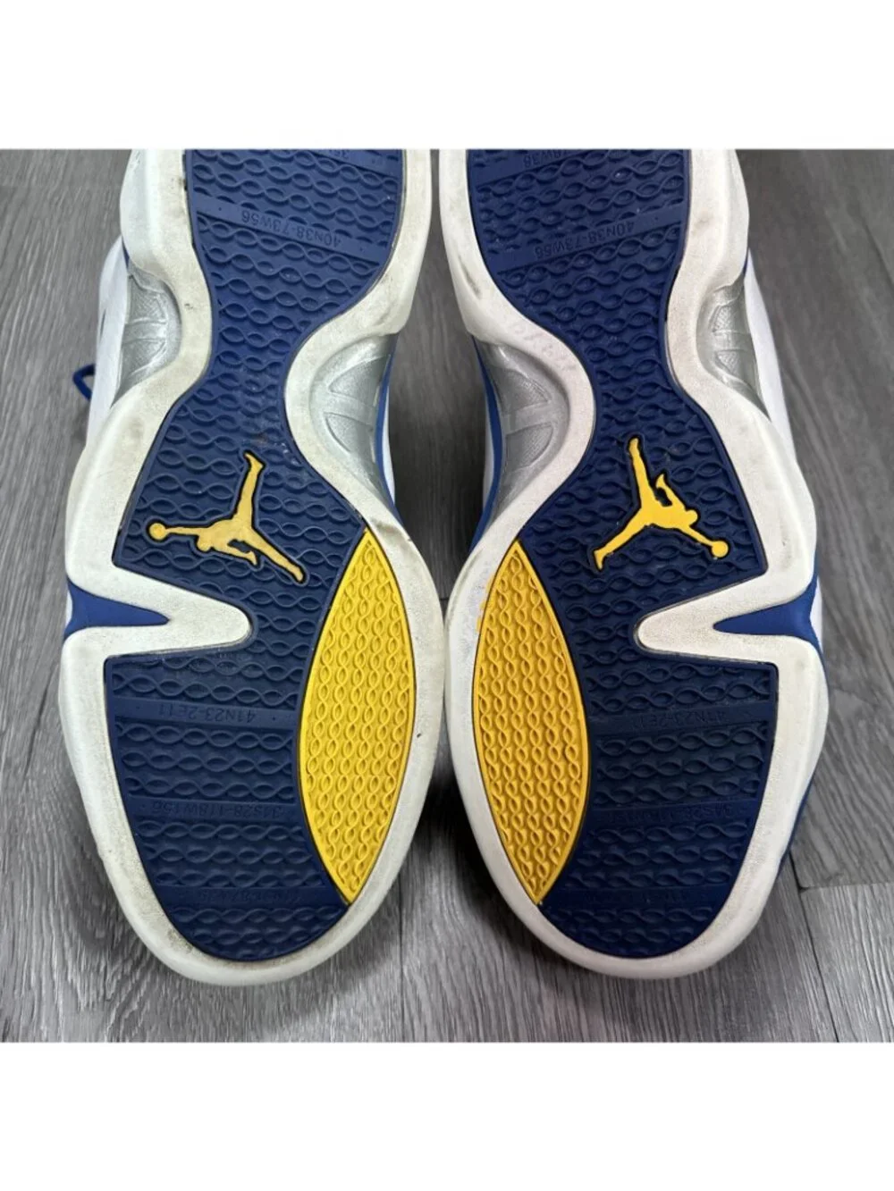 Jordan 9.5 Team “Blue Ribbon” Basketball Shoes Men Size 13.5  314308-102